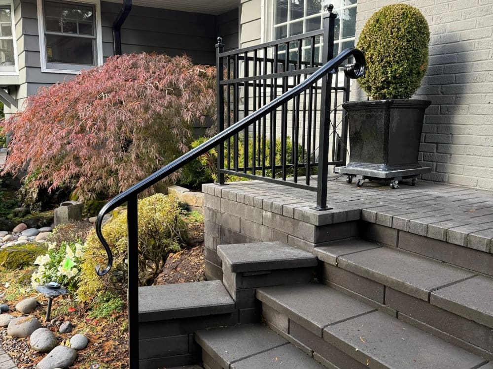 Curved & Grand Stairs